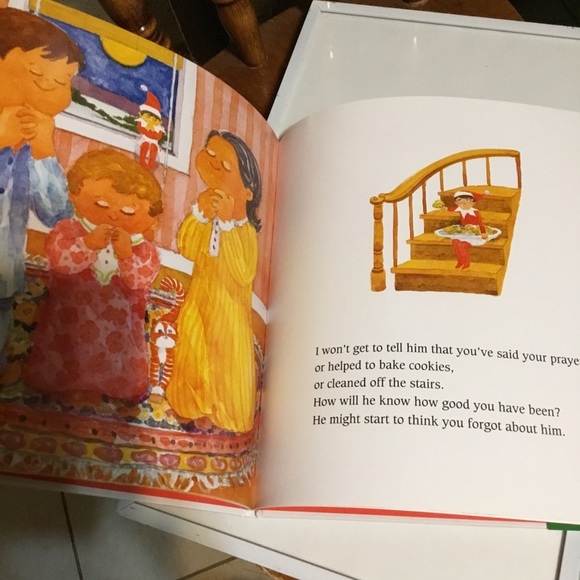 The Elf on a Shelf Book - Picture 4 of 4